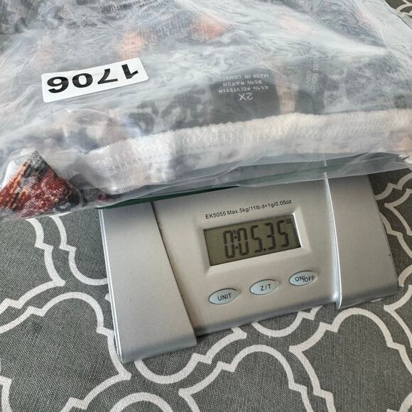 New Directions Curvy Studded Burn Out Top Women’s Plus Size 2X Black Brown y2k - Picture 9 of 9